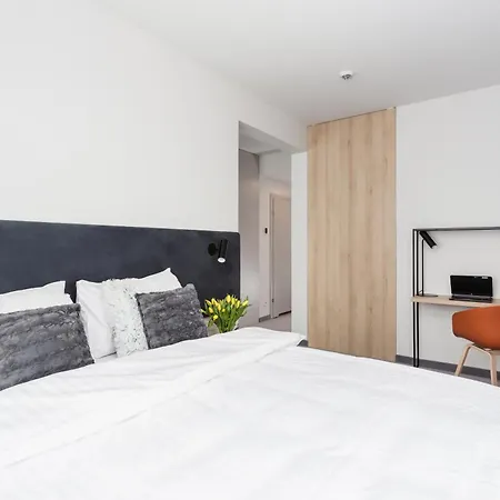 Platinum Hotel&residence Wilanow 3*