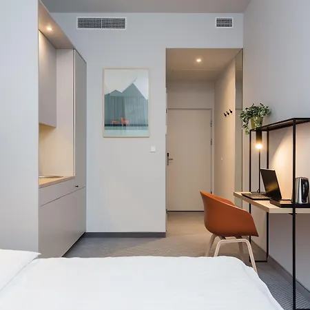 Platinum Hotel&residence Wilanow 3* ワルシャワ