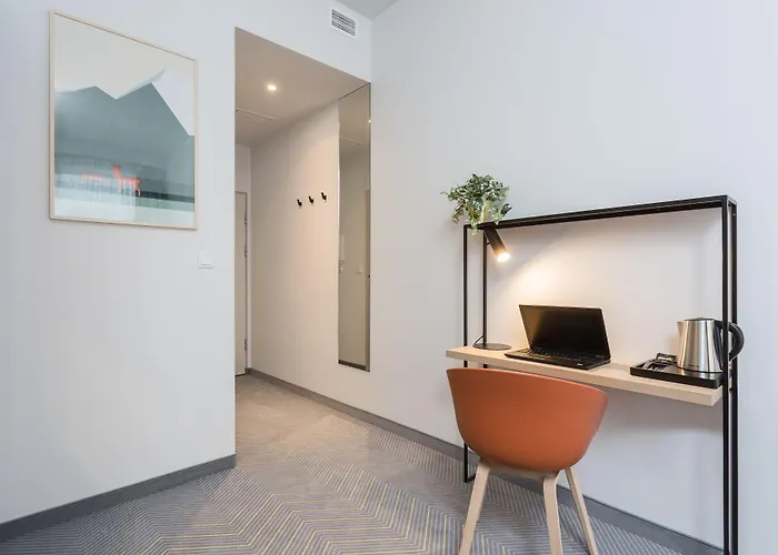 Platinum Hotel&residence Wilanow 3*