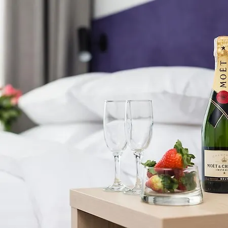 Hotel Platinum Hotel&residence Wilanow 3*